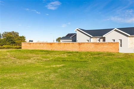 False - Vacant Land Sold in Kraaibosch Manor, George, Western Cape - M123756