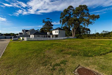 False - Vacant Land Sold in Kraaibosch Manor, George, Western Cape - M123756