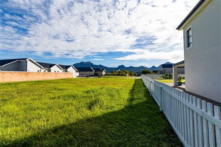 False - Vacant Land Sold in Kraaibosch Manor, George, Western Cape - M123756