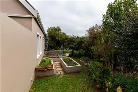 False - House sold in Brackenridge Estate, Plettenberg Bay - M123736