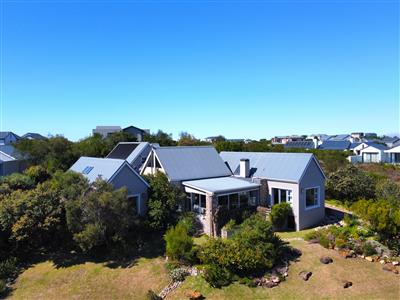 False - House sold in Brackenridge Estate, Plettenberg Bay - M123736