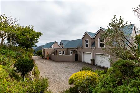 False - House sold in Brackenridge Estate, Plettenberg Bay - M123736