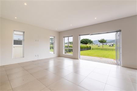 False - Townhouse Sold in Silwerstrand Golf And River Estate, Robertson, Western Cape - M123773