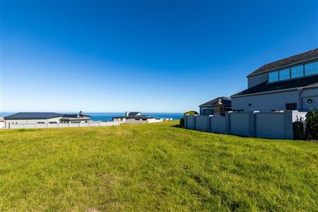 Vacant Land For Sale in Le Grand Estate, George, Western Cape - M123815