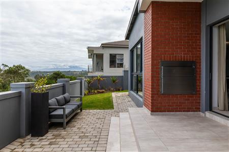False - House For Sale in Le Grand Estate, George, Western Cape - M123817