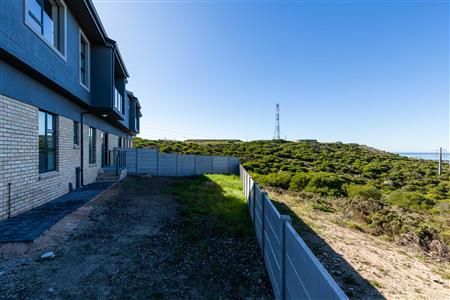 False - House For Sale in Seemeeu Park, Mossel Bay, Western Cape - M123850