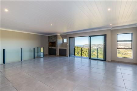 False - House For Sale in Seemeeu Park, Mossel Bay, Western Cape - M123850