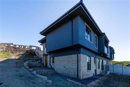 False - House For Sale in Seemeeu Park, Mossel Bay, Western Cape - M123850