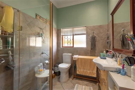 House Sold in Robertson, Western Cape - M123839