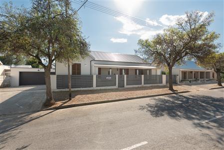 House Sold in Robertson, Western Cape - M123839