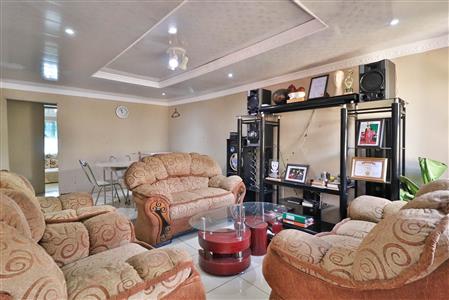 False - House For Sale in Mpophomeni, Howick, KwaZulu Natal - M123855