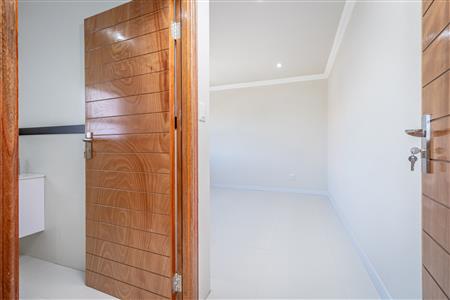 False - House Sold in Fourways, Sandton, Gauteng - M123666