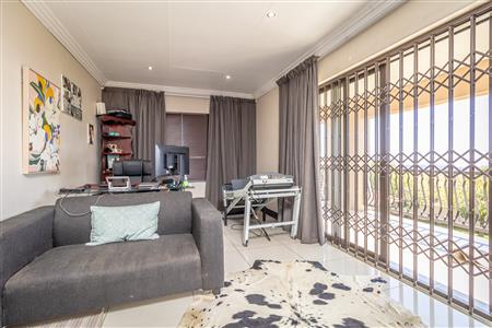 False - House For Sale in Berg En Dal, Heidelberg, Gauteng - M123876