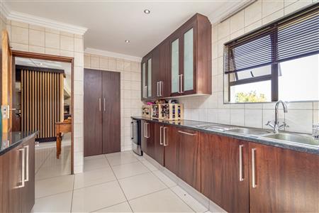False - House For Sale in Berg En Dal, Heidelberg, Gauteng - M123876