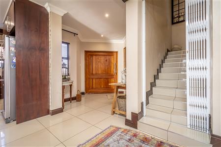 False - House For Sale in Berg En Dal, Heidelberg, Gauteng - M123876