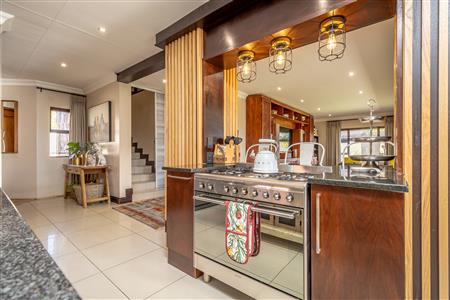 False - House For Sale in Berg En Dal, Heidelberg, Gauteng - M123876