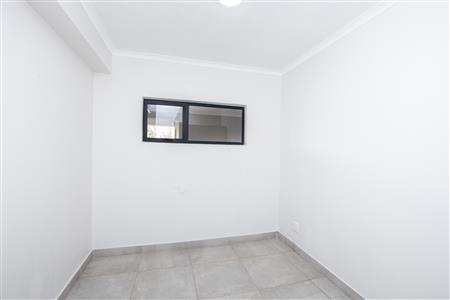 False - Apartment For Sale in Lincoln Meade, Pietermaritzburg, KwaZulu Natal - M123892
