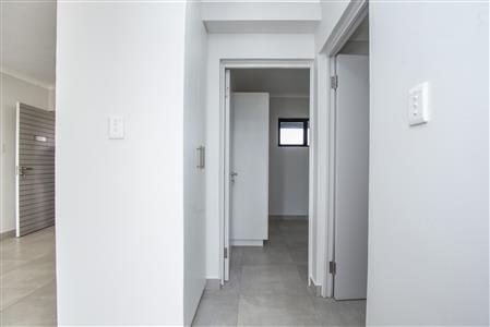 False - Apartment For Sale in Lincoln Meade, Pietermaritzburg, KwaZulu Natal - M123887