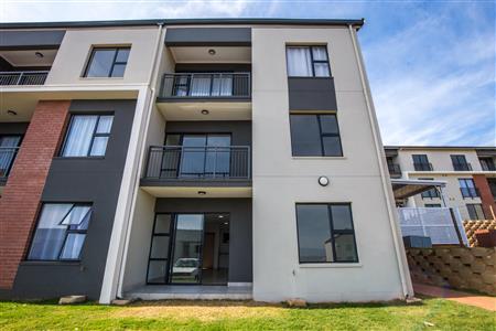 False - Apartment For Sale in Lincoln Meade, Pietermaritzburg, KwaZulu Natal - M123889