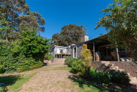 False - House For Sale in Napier, Western Cape - M123901
