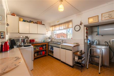 False - House For Sale in Napier, Western Cape - M123901