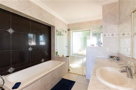 False - House For Sale in Piesang Valley, Plettenberg Bay, Western Cape - M123907