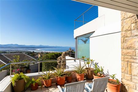 False - House For Sale in Piesang Valley, Plettenberg Bay, Western Cape - M123907