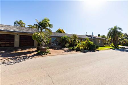 False - House Unavailable in Riversdale, Western Cape - M123914