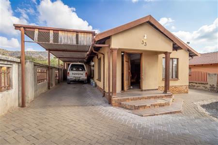 False - House For Sale in Tlhabane West, Rustenburg, North West - M123977