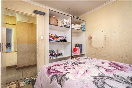 False - House For Sale in Tlhabane West, Rustenburg, North West - M123977
