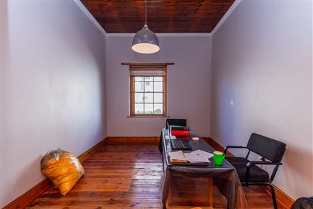 False - Office For Sale in Riversdale, Western Cape - M123992