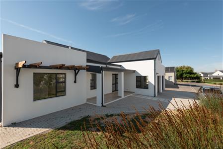 False - House For Sale in Silwerstrand Golf And River Estate, Robertson, Western Cape - M123991