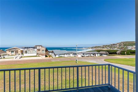 False - House For Sale in Jongensfontein, Stilbaai, Western Cape - M124060