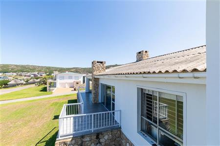 False - House For Sale in Jongensfontein, Stilbaai, Western Cape - M124060
