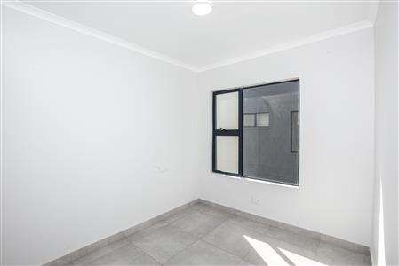 False - Apartment For Sale in Lincoln Meade, Pietermaritzburg, KwaZulu Natal - M124061