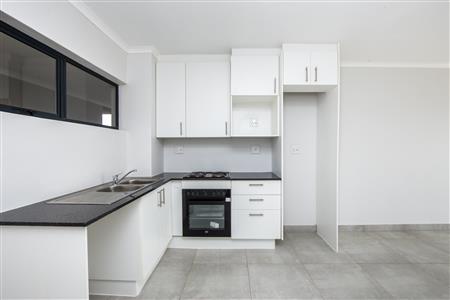 False - Apartment For Sale in Lincoln Meade, Pietermaritzburg, KwaZulu Natal - M124061