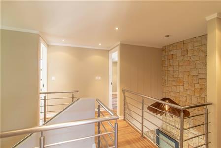 False - Townhouse For Sale in Illovo, Sandton, Gauteng - M124068