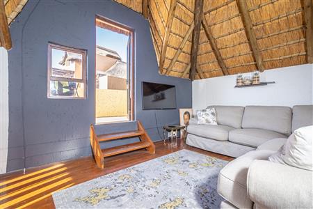 False - Apartment For Sale in Douglasdale, Sandton, Gauteng - M124078