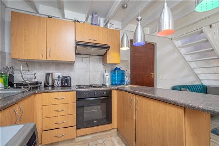 False - Apartment For Sale in Douglasdale, Sandton, Gauteng - M124078