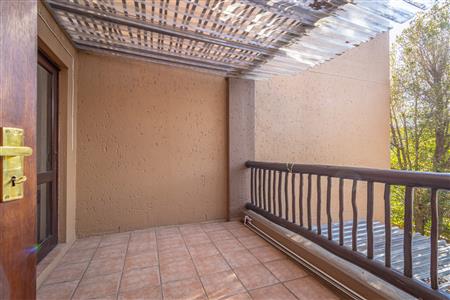 False - Apartment For Sale in Douglasdale, Sandton, Gauteng - M124078