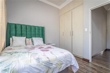 False - Townhouse rented out in Craigavon, Sandton - M124110