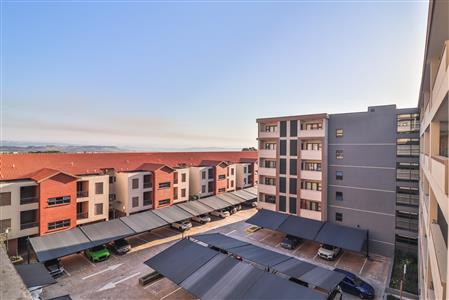 False - Apartment For Sale in New Town Centre, Umhlanga Ridge, Umhlanga, KwaZulu Natal - M124197