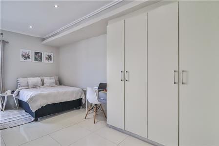 False - Apartment For Sale in New Town Centre, Umhlanga Ridge, Umhlanga, KwaZulu Natal - M124197