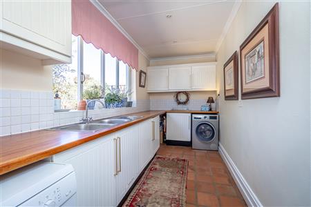 False - House For Sale in Heidelberg Central, Heidelberg, Gauteng - M124203