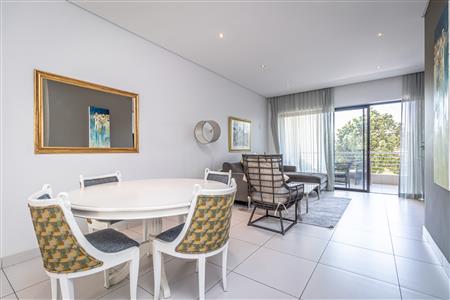 False - Apartment For Sale in Dunkeld, Johannesburg, Gauteng - M124309