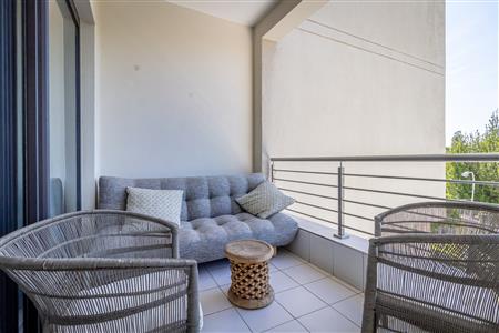 False - Apartment For Sale in Dunkeld, Johannesburg, Gauteng - M124309