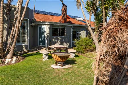 False - House For Sale in Stilbaai Wes, Stilbaai, Western Cape - M124363