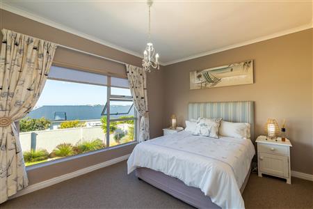 False - House For Sale in Stilbaai Wes, Stilbaai, Western Cape - M124363