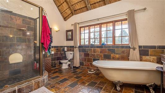 False - Farm For Sale in Chartwell, Randburg, Gauteng - M124372