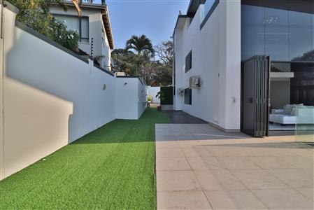 False - House for sale in Umhlanga, KwaZulu Natal - M124377